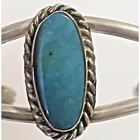 Navajo Vintage Geraldine Yazzie Turquoise Sterling Cuff (1551) - Picture 6 of 6